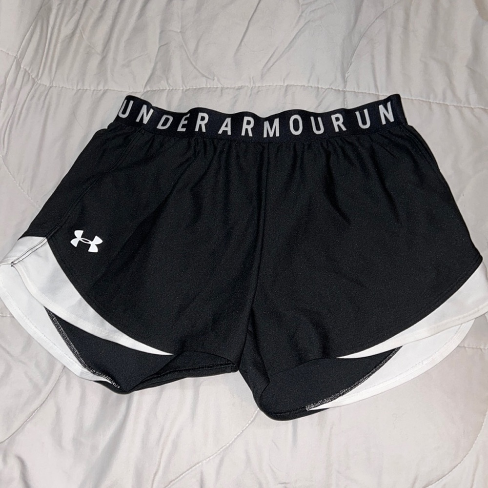 Like new under armour shorts
